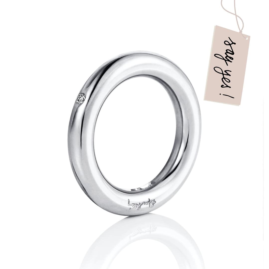 One Love & Stars Ring 0.03 ct