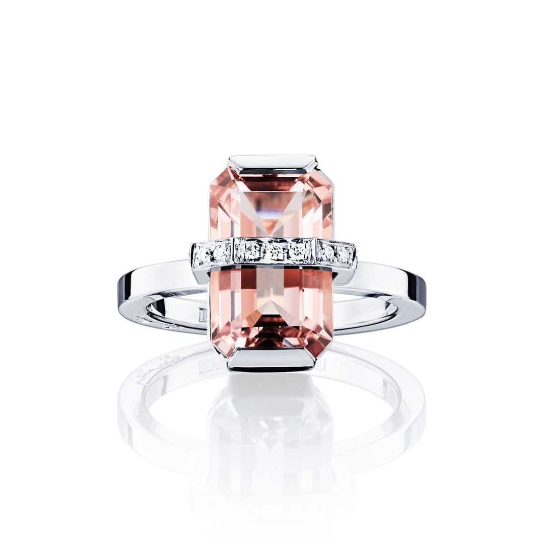 Little Bend Over Ring - Morganite